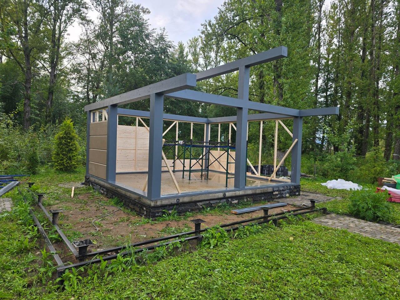 Свайно плитный фундамент под беседку и террасу